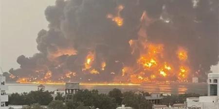 الحوثي: عدوان جوي إسرائيلي يستهدف ميناءي الحديدة والصليف