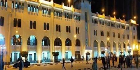 ضبط سيدة وضعت رضيعها داخل حمامات سكك حديد طنطا وفرت هاربة