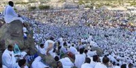 أول أفواج حجاج الجمعيات الأهلية يغادرون اليوم إلى الأراضى المقدسة