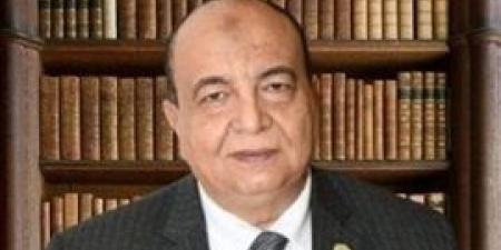 رئيس الاتحاد العربي للتعليم والبحث العلمي يشيد بقرار الرئيس السيسي بإدراج الذكاء الاصطناعي كمادة أساسية