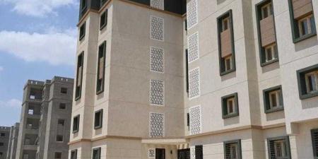 وزير الإسكان: تنفيذ 3972 وحدة سكنية وتطوير المناطق الصناعية بالعاشر من رمضان