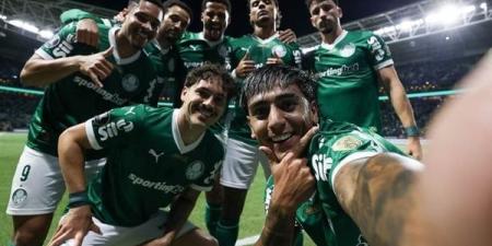 بالميراس يفوز على براجانتينو ويعزز صدارته للدوري البرازيلي