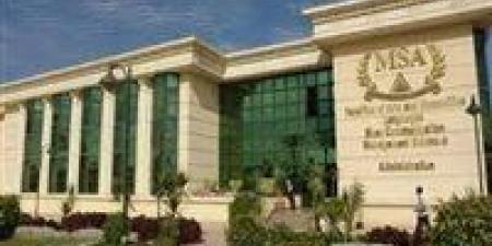 عاجل| "ذهب ودولارات وإسترليني".. تفاصيل سرقة منزل نوال الدجوي رئيسة جامعة "MSA"