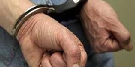ضبط طرفي مشاجرة بالأسلحة البيضاء بسبب خلافات ماليه في المطريه