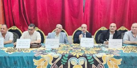 استعدادًا لامتحانات نهاية العام.. وكيل "تعليم المنوفية" يواصل اجتماعاته مع رؤساء لجان الإعدادية