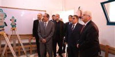 وزير التعليم العالي يلتقي طلاب معاهد الدلتا العليا بالمنصورة