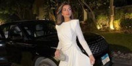 بالأبيض.. ملك أحمد زاهر تخطف قلوب متابعيها من أحدث ظهور لها
