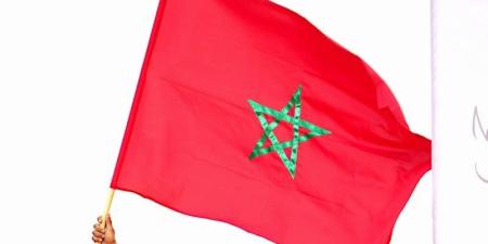 خمور بالنشيد الوطني تغلق ملهى