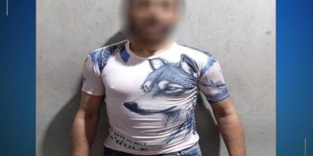 ضبط لص سرق هاتف فتاة من داخل صيدلية بالدقهلية بأسلوب المغافلة