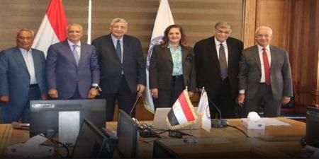 لجنة اختيار رؤساء الجامعات تعقد مقابلات المرشحين لجامعتي بني سويف ومطروح