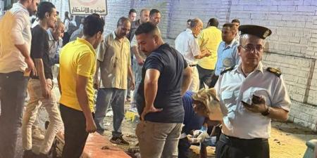 عودة حركة المرور لطبيعتها بكورنيش المنيا عقب انفجار بمحيط نادي الشرطة بالمحافظة.. صور