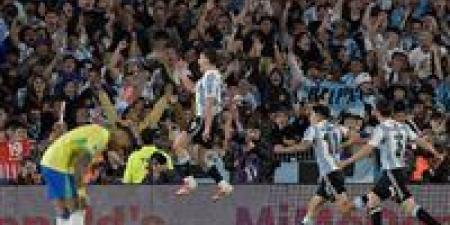 الكلاسيكو: منتخب الأرجنتين يكتسح البرازيل (1/4) في تصفيات أمريكا الجنوبية المؤهلة لكأس العالم 2026