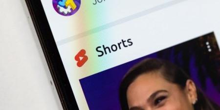 ميزة Google Lens تصل إلى YouTube Shorts على أندرويد وiOS