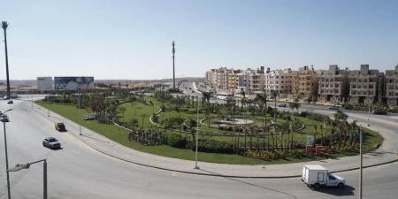 رئيس جهاز القاهرة الجديدة: الانتهاء من تنفيذ وتطوير حزمة متكاملة من المحاور والطرق