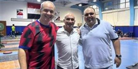 وصول الخبير الروماني دراجوس إلى مصر لقيادة منتخب رفع الأثقال