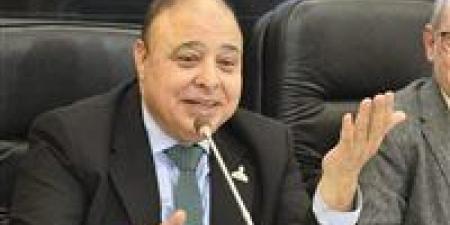 رئيس صحة الشيوخ: "مصر معكم" مبادرة إنسانية تعكس وفاء الدولة لأبناء الشهداء