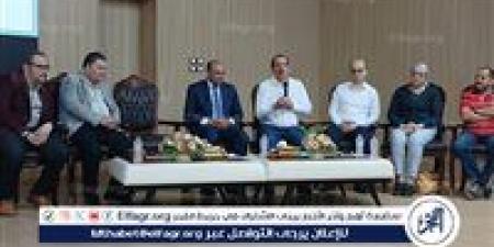 عقب جولته الميدانية..نائب وزير الصحة يشيد بآداء المنشآت الصحية فى الدقهلية