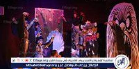 قومية المنيا تعرض "الإسكافي ملكا" بمهرجان فرق الأقاليم المسرحية