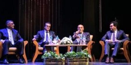 محافظ الجيزة يشارك في فعاليات الاعلان عن تفاصيل مشروع إقامة تمثال يخلّد مسيرة الدكتور مجدي يعقوب بالمسرح الصغير بدار الأوبرا
