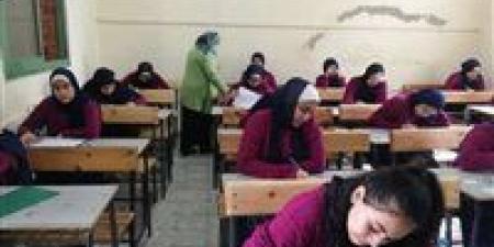 إنقاذ طالبة ثانوية عامة في المنيا من تسمم دوائي أثناء امتحان اللغة العربية