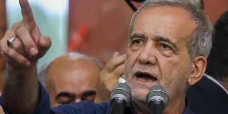 الرئيس الإيراني يؤكد التزام بلاده بوقف إطلاق النار ما لم تنتهك إسرائيل الهدنة