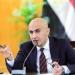 شاهد| مشهد مؤسف.. شخص يقتحم مدرسة في دمياط و«التعليم» ترد