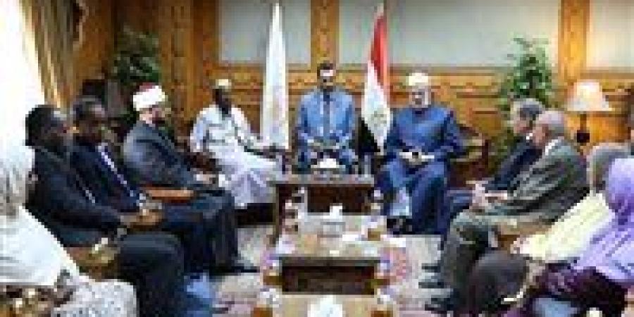 وكيل الأزهر يستقبل رئيس الهيئة العليا للإفتاء بجيبوتي لبحث سبل التعاون المشترك