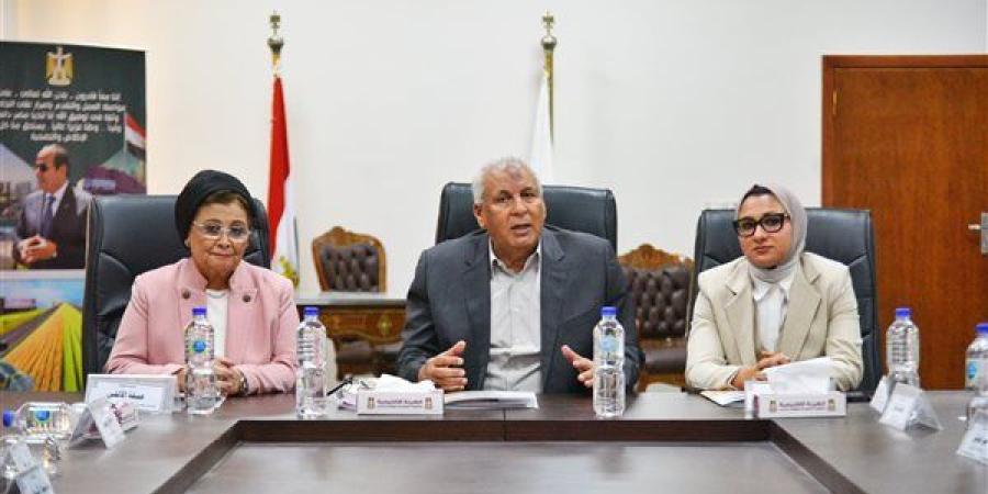 “الصحة” تشيد بجهود الوادي الجديد في تحسين الخصائص السكانية وتنفيذ الاستراتيجية الوطنية للسكان