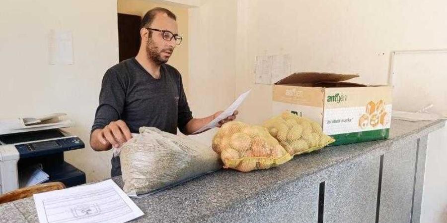 المركزي للمبيدات يواصل العمل واستلام العينات فى أجازة عيد العمال