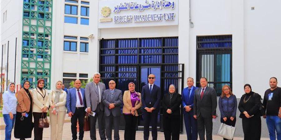 جامعة دمنهور تدشن مبنى الخدمات الرقمية لدعم التحول الرقمي وتعزيز كفاءة العمل الأكاديمي والإداري