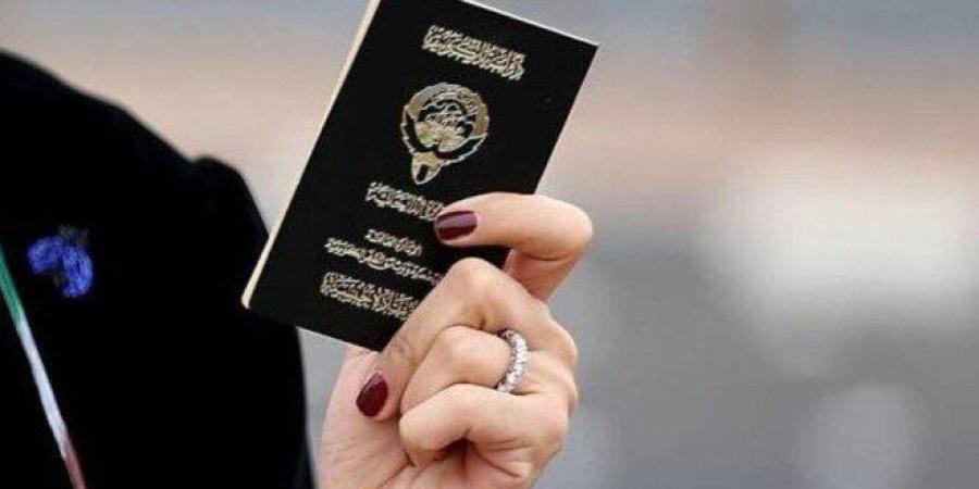 سحب الجنسية الكويتية من 434 شخصا