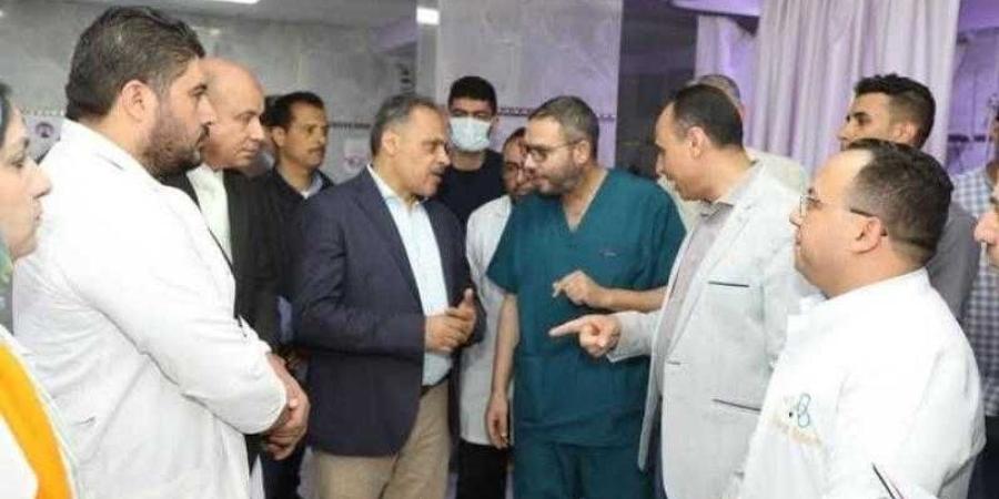 محافظ الشرقية يتابع سير إنتظام العمل بمستشفى ...