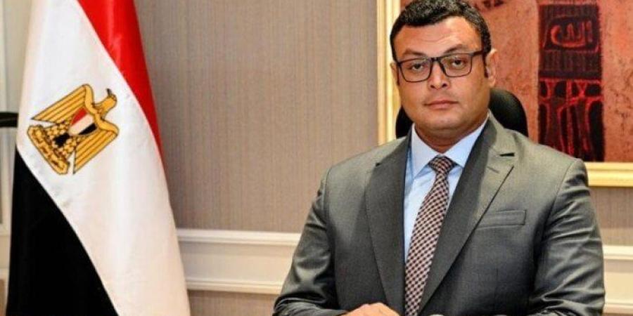 وزير الإسكان يتابع تنفيذ عدد من المشروعات بمدينة العبور