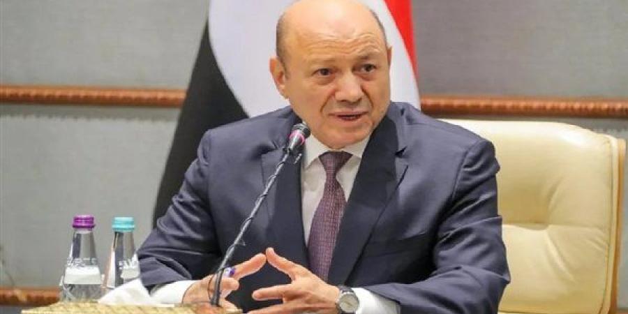 رئيس مجلس القيادة اليمني يعين سالم صالح بن بريك رئيسا لمجلس الوزراء