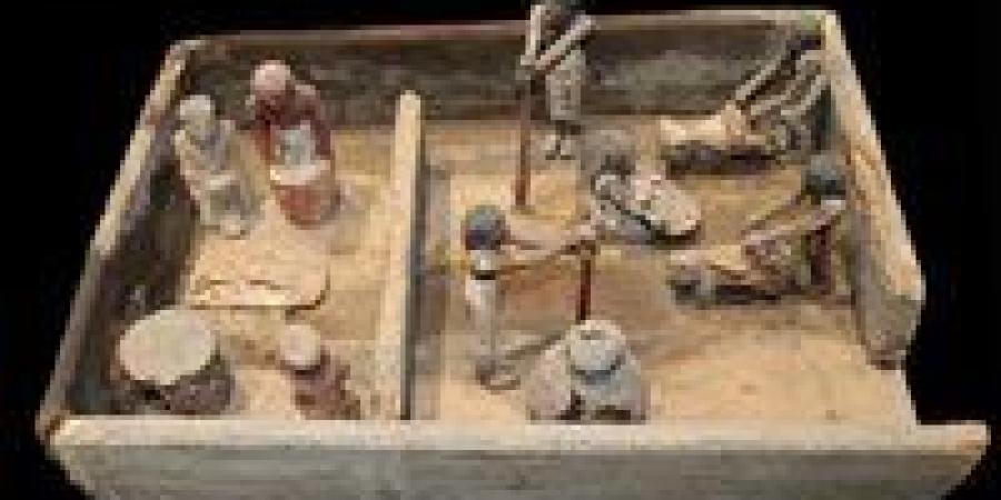 القطع الأثرية المميزة لشهر مايو بالمتاحف على مستوى الجمهورية.. تعرف عليها
