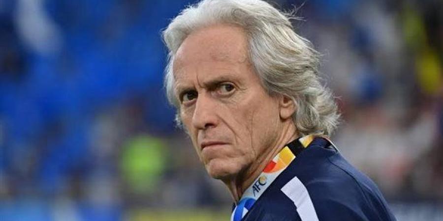 الهلال السعودي يفسخ عقده مع خيسوس بالتراضي
