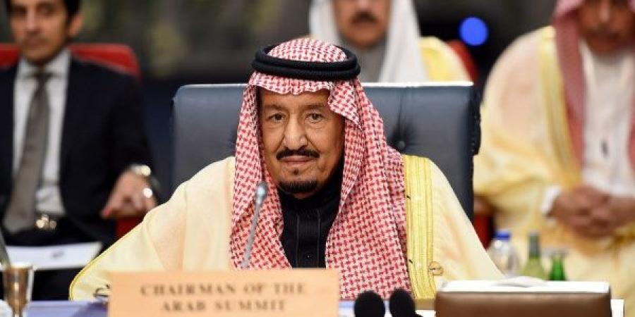 دعوة عراقية للعاهل السعودي لحضور قمتي الجامعة العربية والتنمية الاقتصادية ببغداد