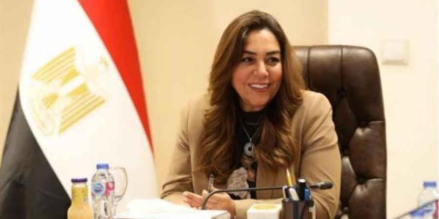 وزيرة التنمية المحلية تتابع الموقف التنفيذي لمنظومات التصالح والمتغيرات المكانية