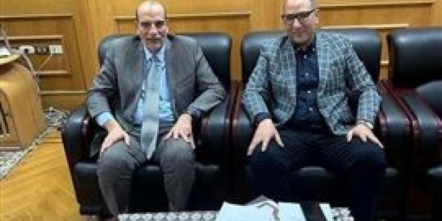 بروتوكول تعاون بين غرفة كفرالشيخ وكلية التجارة
