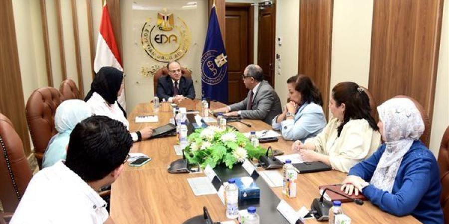 رئيس "الدواء" يبجث مع "فاكسيرا" فرص توطين اللقاحات وتعزيز التصدير