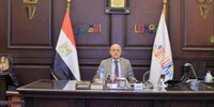 محافظ الأقصر يعتمد مواعيد امتحانات الفصل الدراسي الثاني