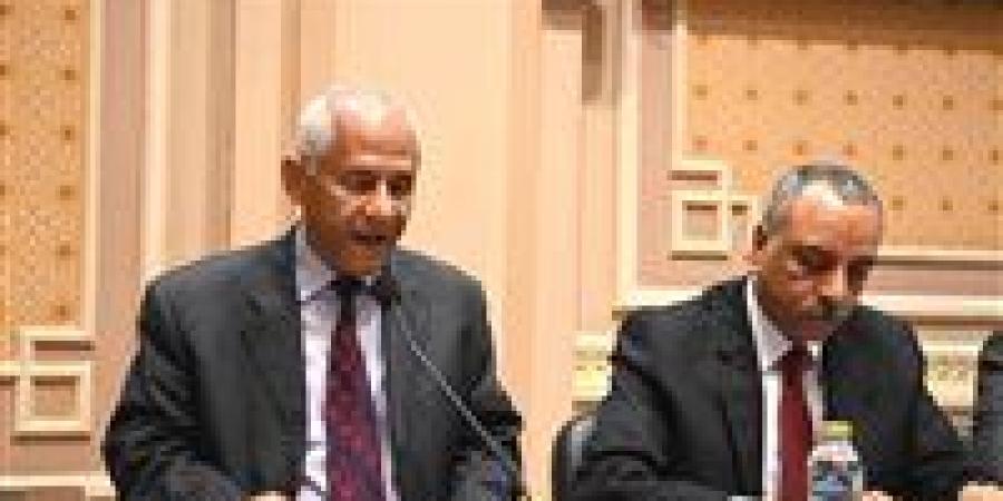 أستاذ قانون مدني: حكم الدستورية بخصوص الإيجار القديم قنبلة ألقت بها المحكمة في مجلس النواب