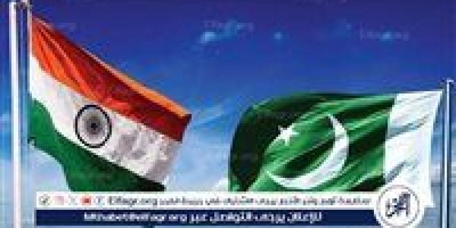 عاجل- رويترز: قصف عنيف بين القوات الهندية والباكستانية في 3 مواقع بـ كشمير