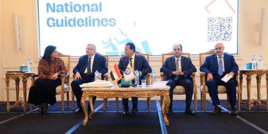 رئيس المجلس الصحي المصري.. 8 أدلة إرشادية لتعزيز الاستخدام الرشيد للمضادات الحيوية