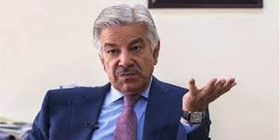 وزير الدفاع الباكستاني يتوعد برد "أقوى" على الهجوم الهندي
