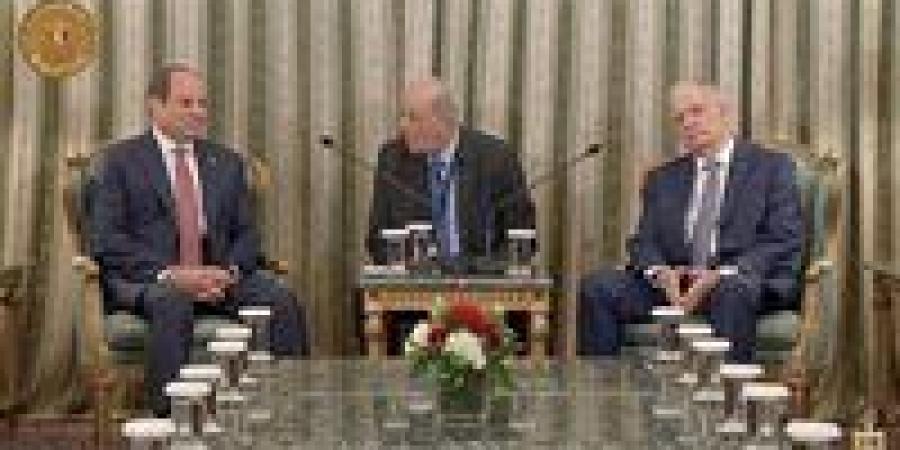 السيسي: مصر حريصة على تعزيز التعاون المشترك مع اليونان