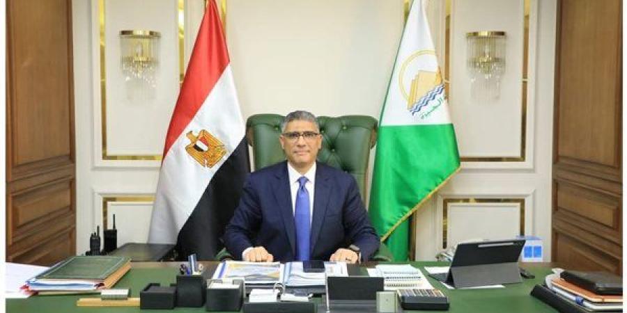 عادل النجار يترأس اجتماع المجلس التنفيذي لمحافظة الجيزة