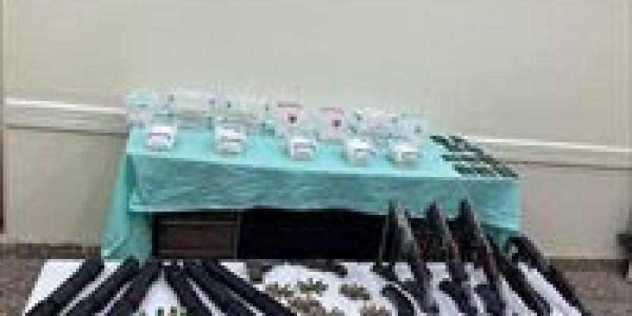 مصرع 3 من تجار المخدرات عقب تبادل إطلاق النيران مع الشرطة بقنا