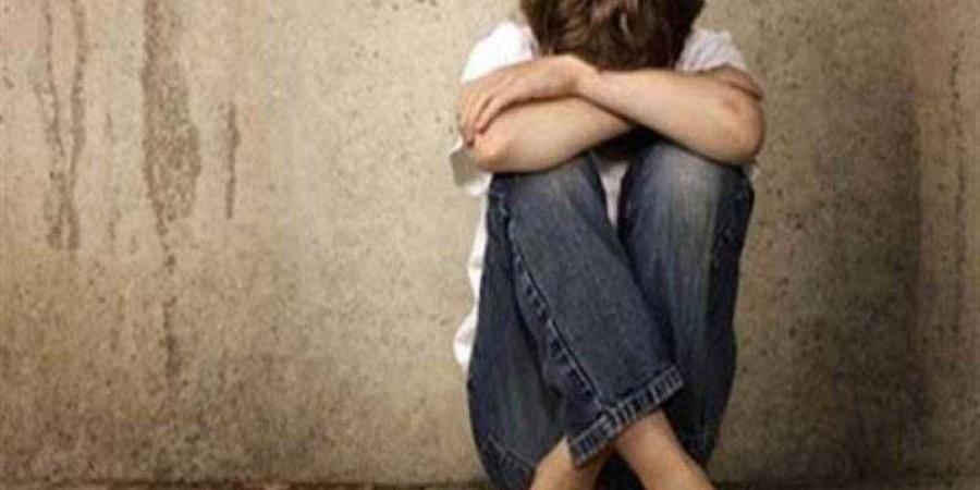 ضبط شاب متهم بهتك عرض طفل في الشيخ زايد