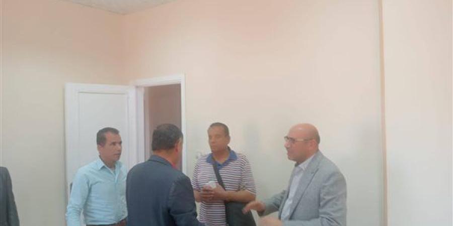 تمهيدا لافتتاحه.. نائب رئيس قصور الثقافة يتفقد قصر ثقافة نِخِل بشمال سيناء